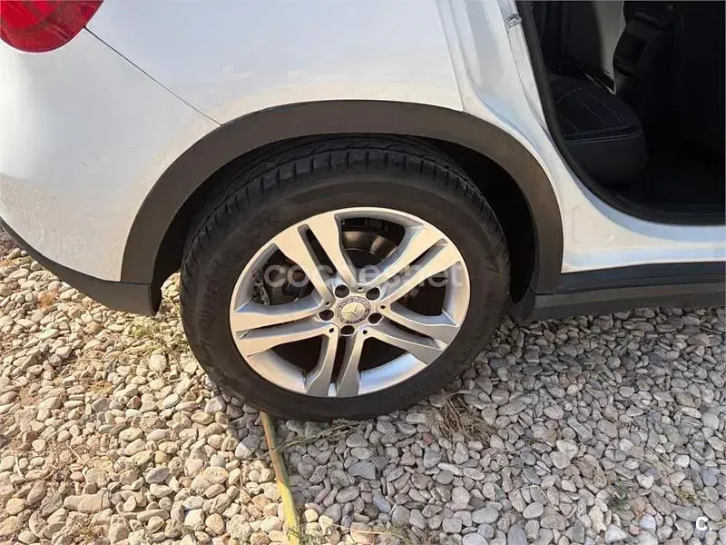 Usado Mercedes GLA220 Urban 170 CV (125 kW) 2014 Blanco SUV