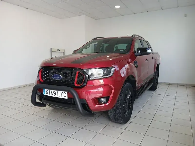 Usado Ford Ranger Wildtrack 213 CV (156 kW) 2022 Granate Pickup/Camioneta