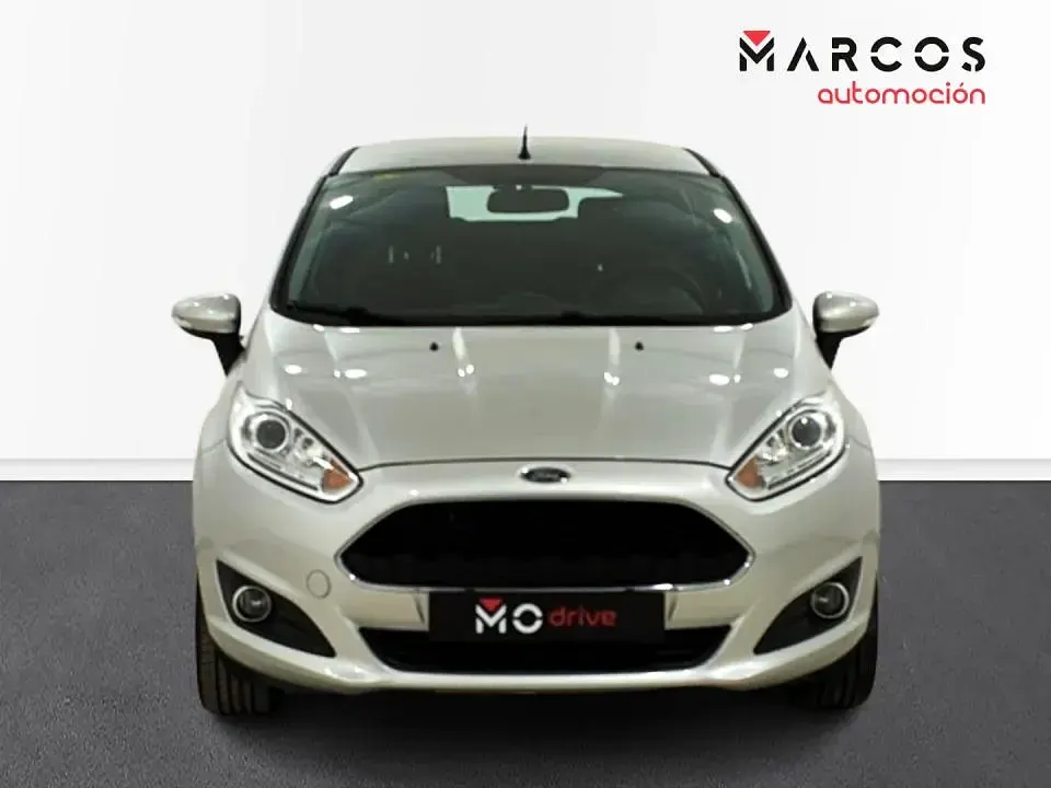 Usado Ford Fiesta Trend 100 CV (73 kW) 2016 Utilitario