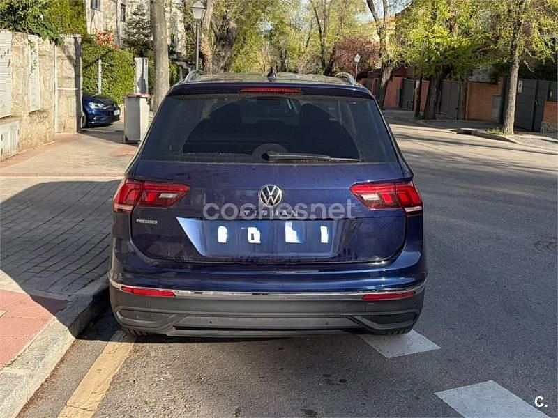 Usado VW Tiguan Allspace Life 150 CV (110 kW) 2022 Azul SUV
