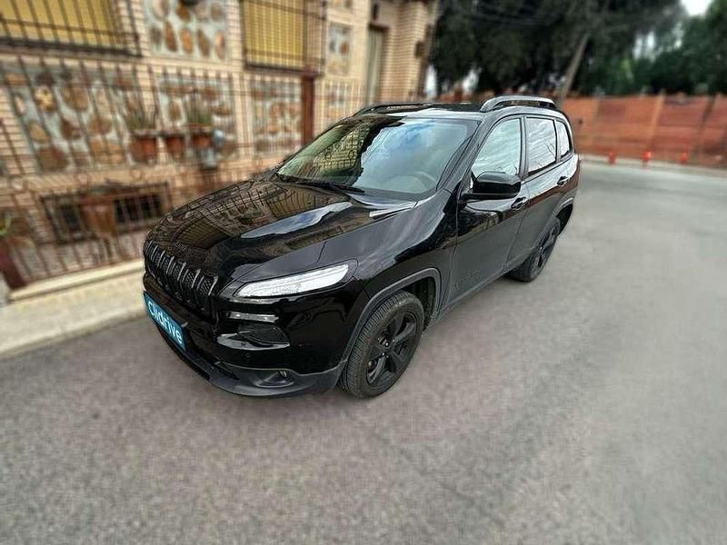 Usado Jeep Cherokee Night Eagle 200 CV (147 kW) 2018 Negro SUV