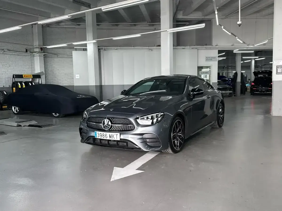 Usado Mercedes E220 194 CV (142 kW) 2023 Coupe