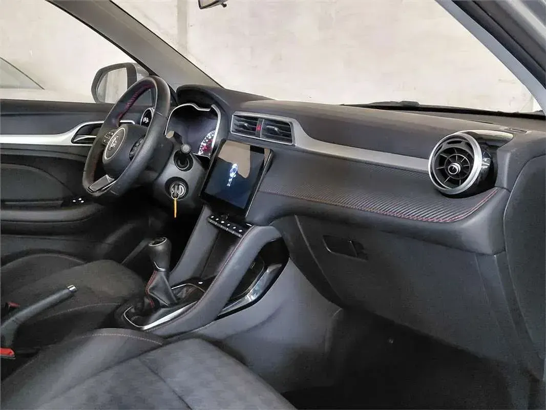 Usado MG ZS Comfort 106 CV (77 kW) 2025 SUV