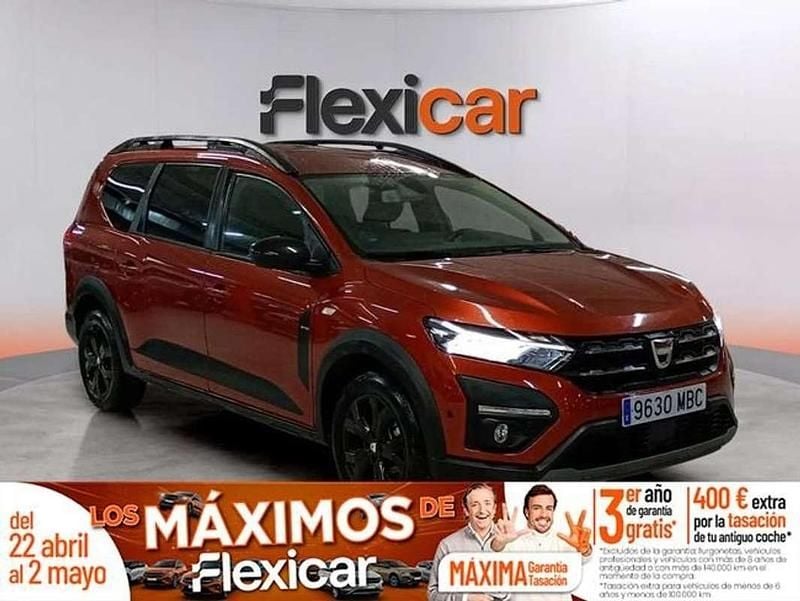 Usado Dacia Jogger Comfort 101 HP (74 kW) 2022 Laranja Monovolume