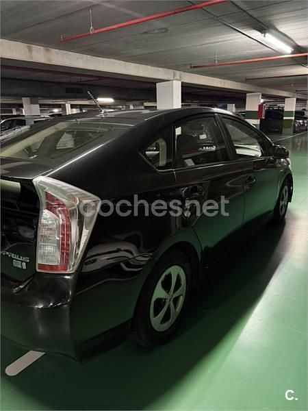 Usado Toyota Prius Eco 136 CV (100 kW) 2012 Negro Berlina