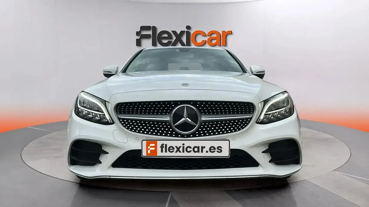 Usado Mercedes C200 160 CV (117 kW) 2019 Blanco Berlina