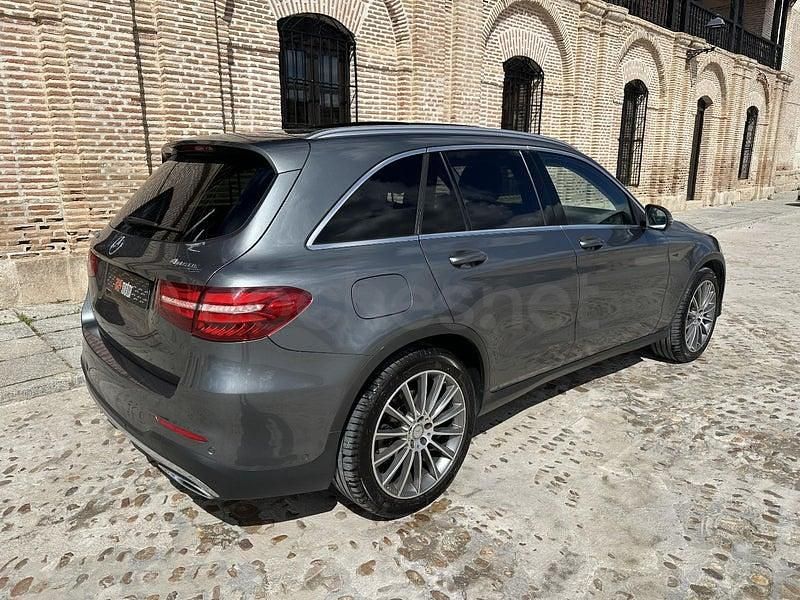Usado Mercedes GLC250 AMG line 204 CV (150 kW) 2016 Gris / plata SUV