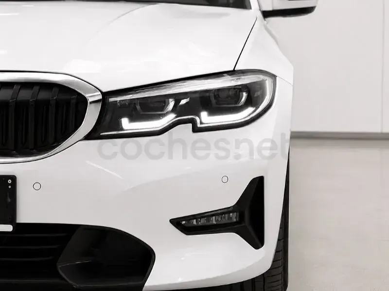 Usado BMW 320 Sport Line 184 CV (135 kW) 2020 Blanco Berlina