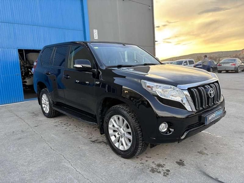 Usado Toyota Land Cruiser 190 CV (139 kW) 2016 Negro SUV