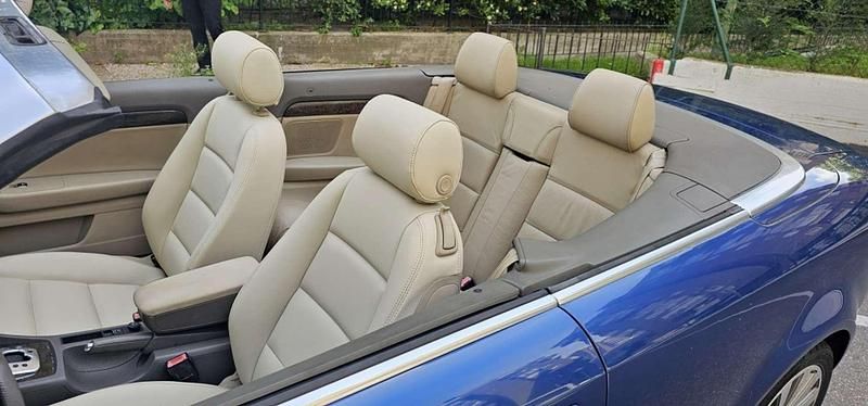 Usado Audi A4 Cabriolet 163 CV (119 kW) 2003 Azul Descapotable