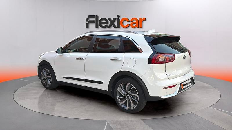 Usado Kia Niro 141 CV (103 kW) 2019 Blanco SUV