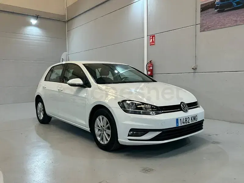 Usado VW Golf VII Edition 116 CV (85 kW) 2018 Blanco Berlina