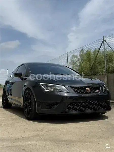Usado Seat Leon SC FR 184 CV (135 kW) 2014 Negro Utilitario