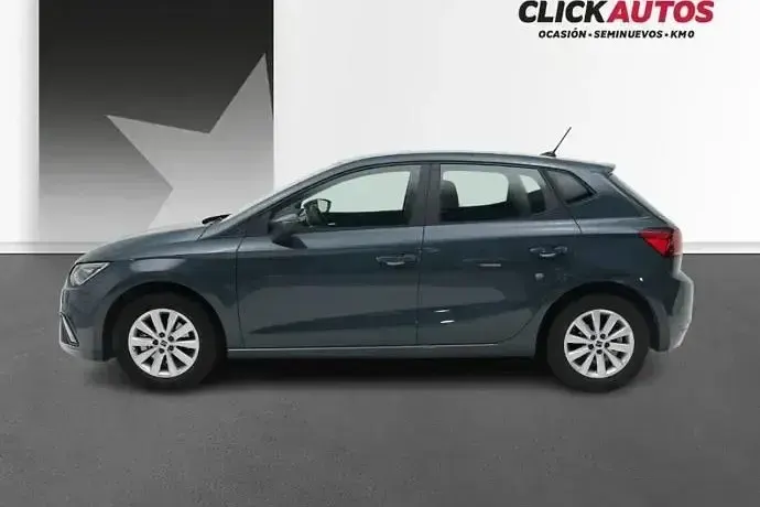 Usado Seat Ibiza Style 115 CV (84 kW) 2025 Blanco Utilitario