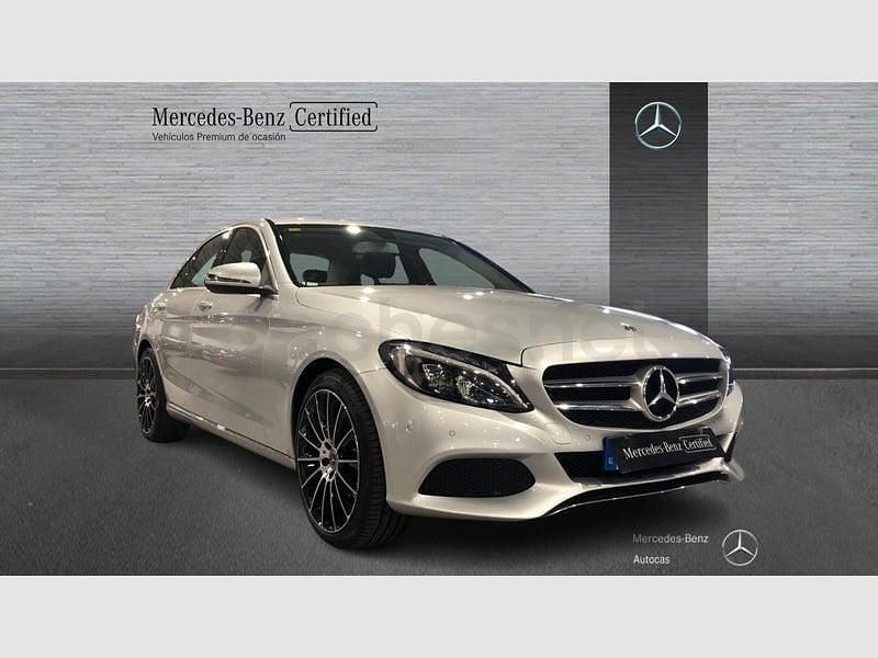 Usado Mercedes C220 194 CV (142 kW) 2018 Gris / plata Berlina