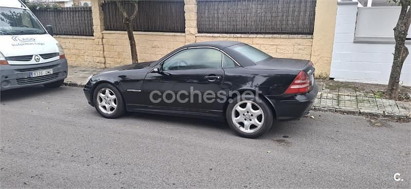 Usado Mercedes SLK230 193 CV (141 kW) 2000 Negro Descapotable