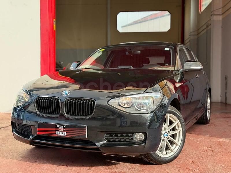 Usado BMW 118 Sport Line 143 CV (105 kW) 2014 Negro Utilitario