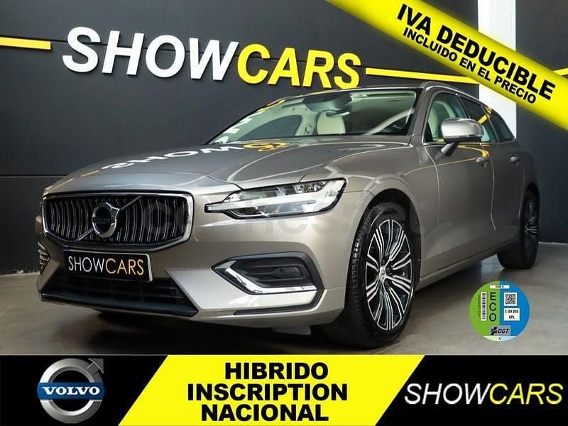 Usado Volvo V60 Inscription 197 CV (144 kW) 2022 Gris / plata Familiar