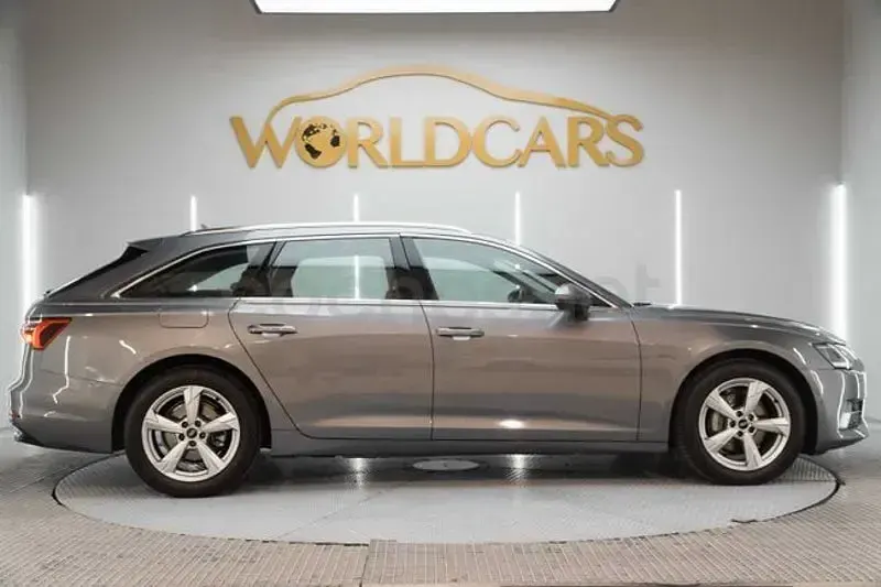 Usado Audi A6 Sport 163 CV (119 kW) 2020 Gris Familiar