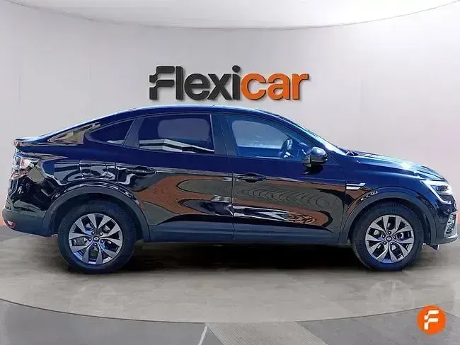 Usado Renault Arkana Techno 145 CV (106 kW) 2024 Negro SUV