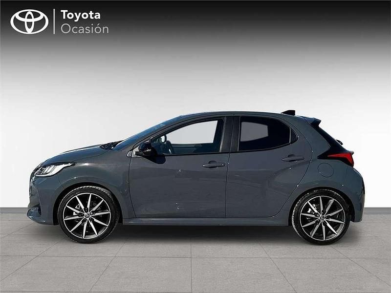 Usado Toyota Yaris Hybrid Sport 131 CV (96 kW) 2025 Utilitario
