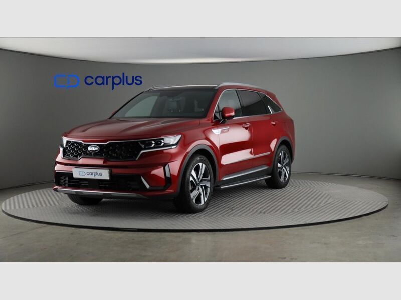 Runway red (metalizado) Usado 2021 Kia Sorento SUV | 39.490 € (Un poco caro) - Imagen 1/4