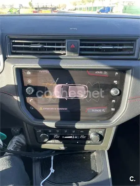 Usado Seat Ibiza FR 115 CV (84 kW) 2019 Gris / plata Utilitario
