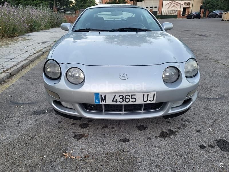Gris / plata Usado 1997 Toyota Celica GT Coupe | 6600 € - Imagen 1/4