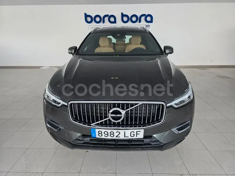 Usado Volvo XC60 Inscription 390 CV (286 kW) 2020 Gris / plata SUV