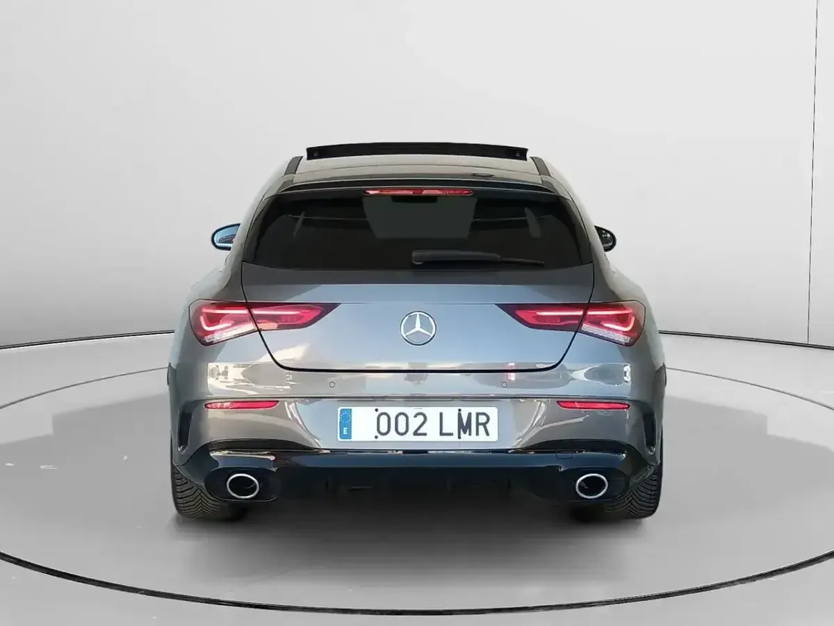 Usado Mercedes CLA35 AMG AMG 306 CV (225 kW) 2021 Gris Berlina