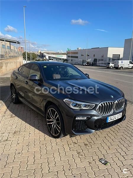 Usado BMW X6 Sport Line 258 CV (189 kW) 2020 Gris / plata SUV