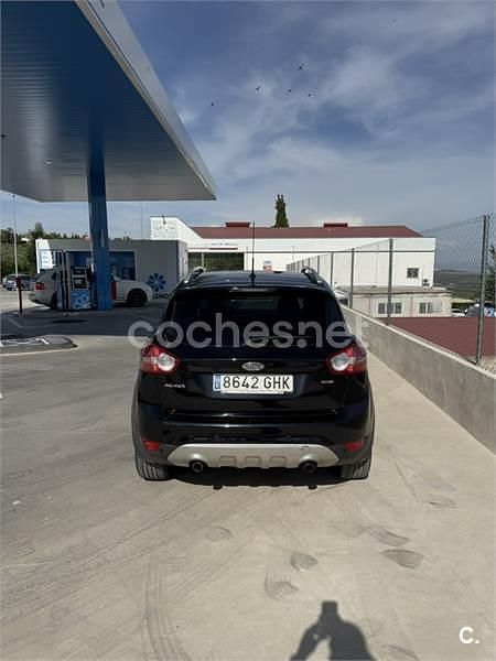 Usado Ford Kuga Trend 136 HP (100 kW) 2008 Preto SUV