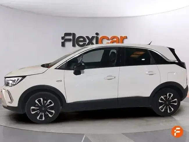 Usado Opel Crossland Elegance 110 CV (80 kW) 2024 Blanco SUV