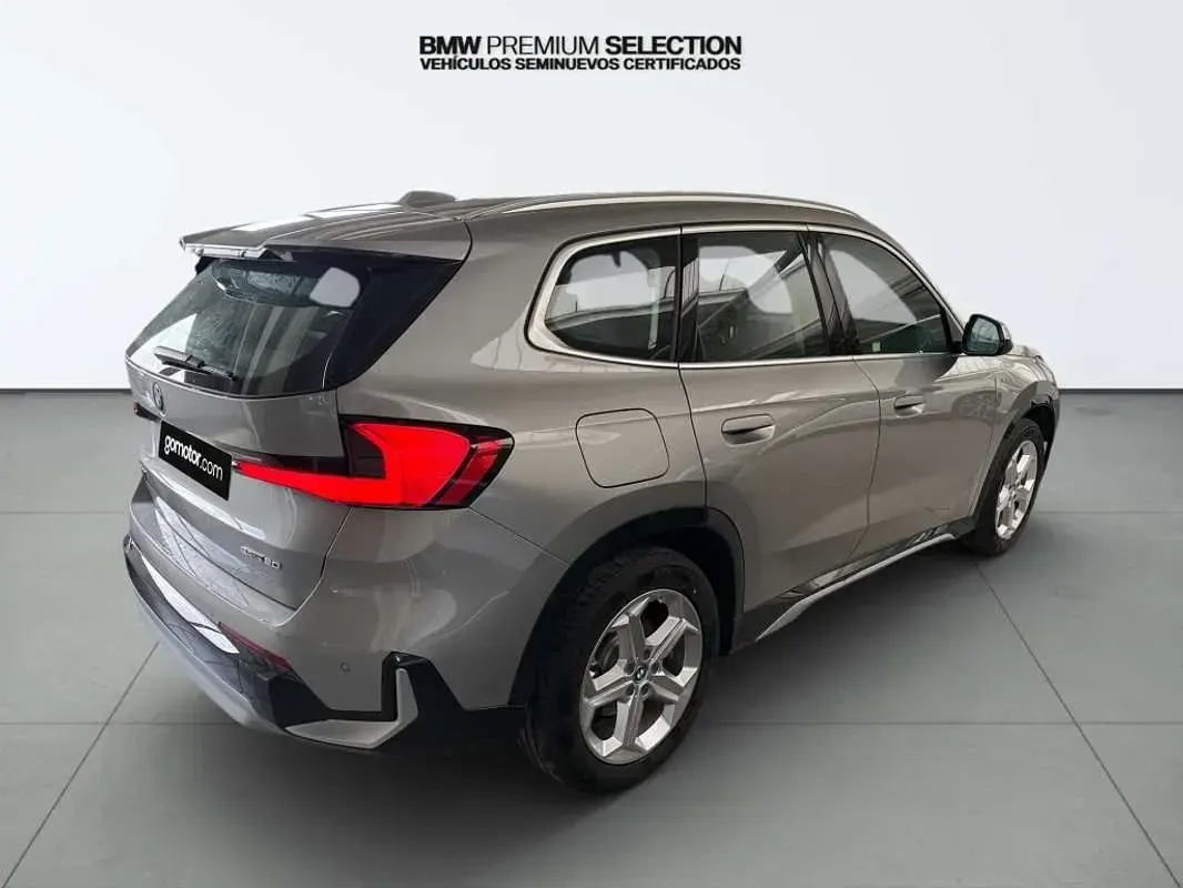 Usado BMW iX1 Luxury Line 150 kW (204 CV) 2025 SUV