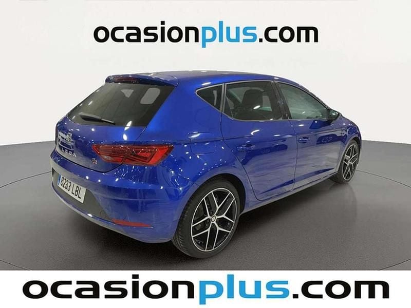 Usado Seat Leon FR 150 CV (110 kW) 2019 Azul Utilitario