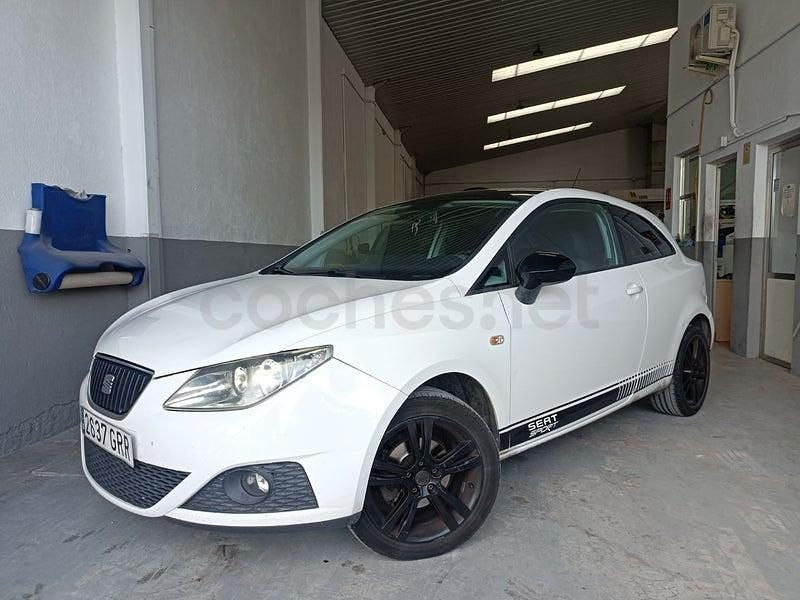 Usado Seat Ibiza SC Style 90 CV (66 kW) 2009 Blanco Utilitario