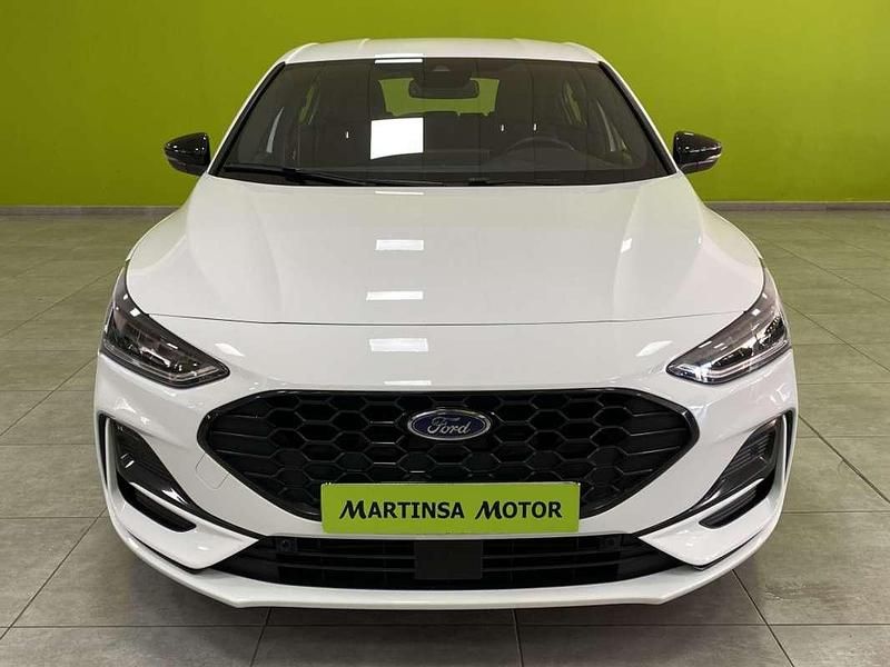 Usado Ford Focus ST-Line 125 CV (91 kW) 2023 Blanco Utilitario