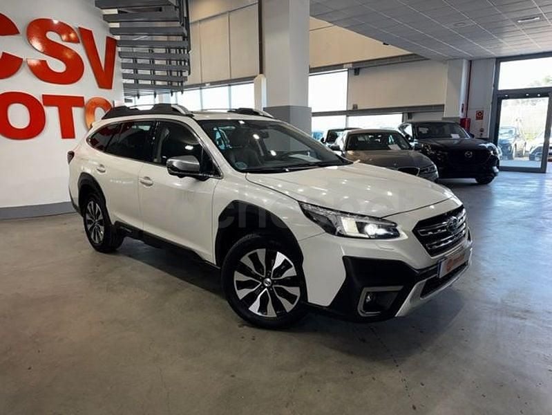 Usado Subaru Outback 169 CV (124 kW) 2023 Blanco Familiar