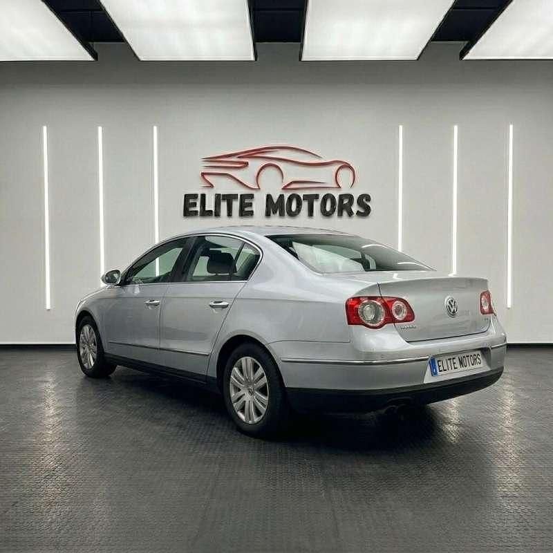 Brugt VW Passat Advance 140 HK (102 kW) 2006 Grå Sedan