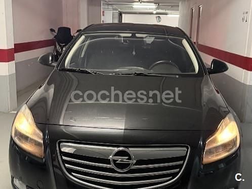 Usado Opel Insignia Cosmo 160 CV (117 kW) 2010 Negro Berlina