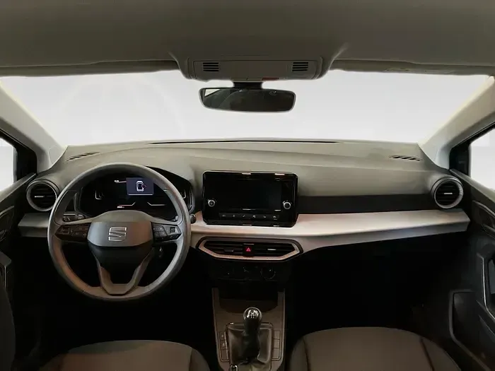 Usado Seat Arona Reference 95 CV (69 kW) 2024 Gris SUV