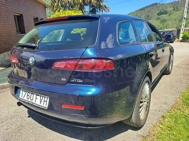 Usado Alfa Romeo 159 150 CV (110 kW) 2007 Azul Familiar