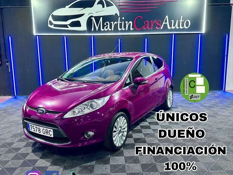 Violeta / lila Usado 2009 Ford Fiesta Titanium Berlina | 5500 € (Precio justo) - Imagen 1/4