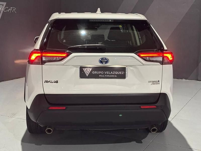 Usado Toyota RAV4 Hybrid Business Edition 222 CV (163 kW) 2020 Blanco SUV