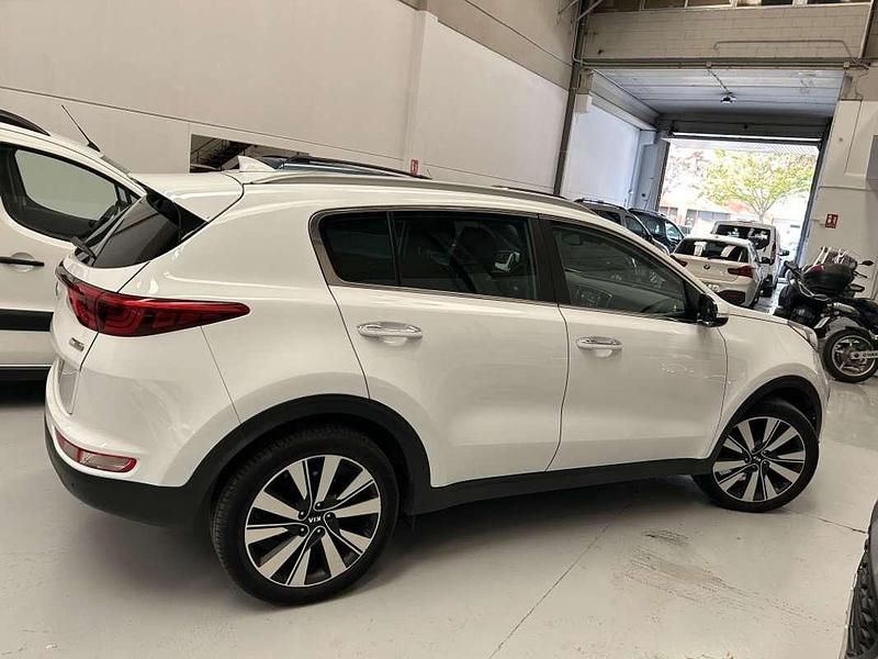 Usado Kia Sportage 116 CV (85 kW) 2018 Blanco SUV
