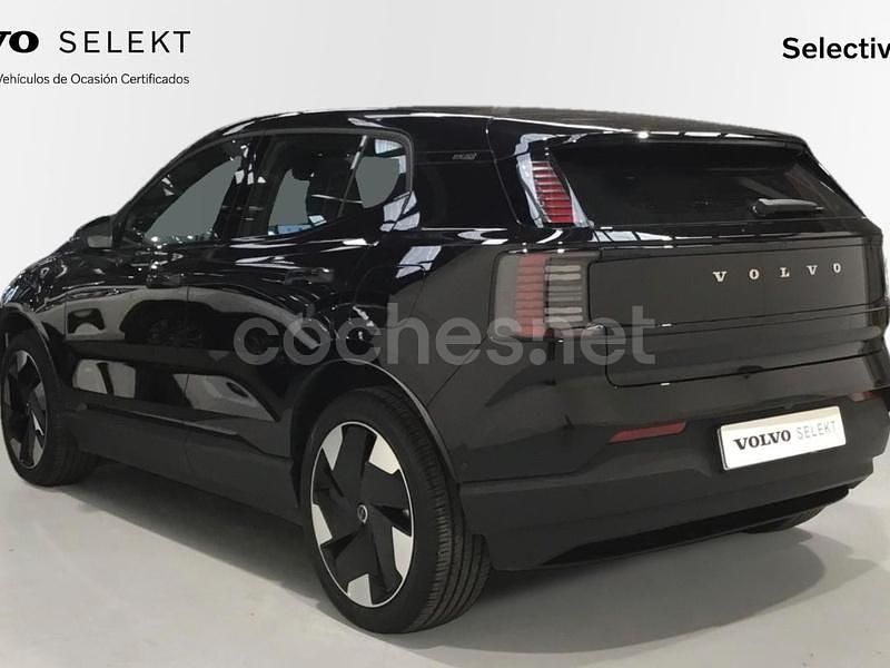 Usado Volvo EX30 Ultra 200 kW (272 HP) 2023 Eléctrico SUV