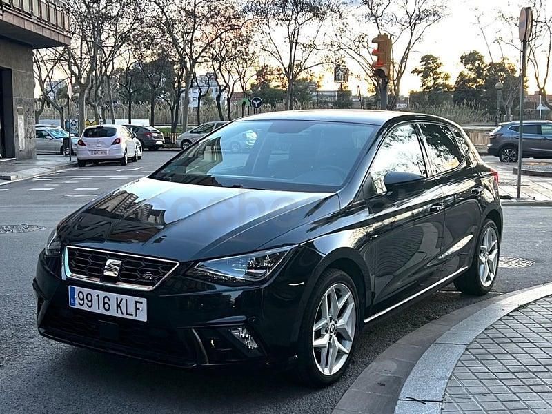 Usado Seat Ibiza FR 90 CV (66 kW) 2018 Negro Berlina