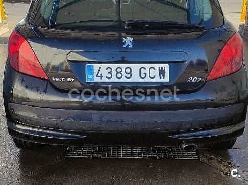 Negro Usado 2008 Peugeot 207 Berlina | 2895 € (Buen precio) - Imagen 1/4