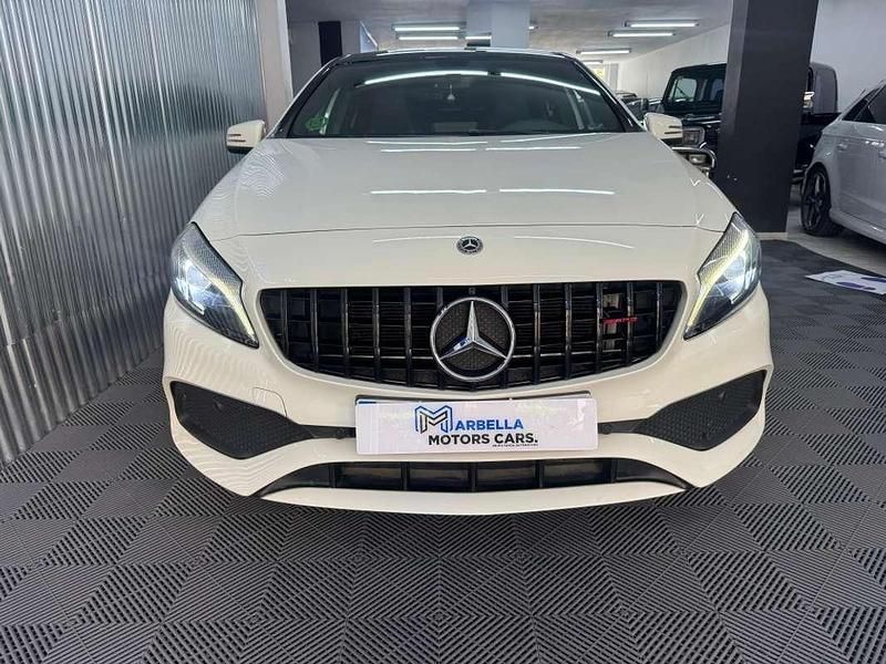 Usado Mercedes A180 122 CV (89 kW) 2018 Blanco Utilitario