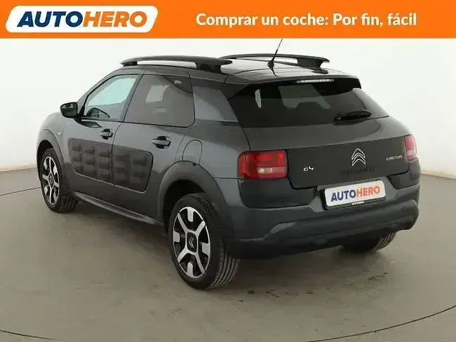 Usado Citroën C4 Cactus Feel 82 CV (60 kW) 2017 Gris Utilitario